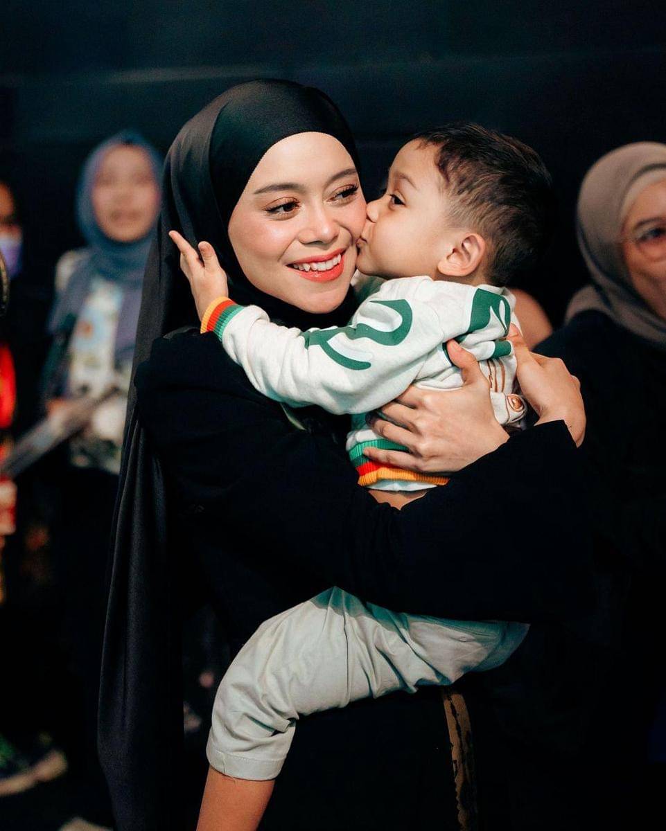 Instagram.com/lestikejora